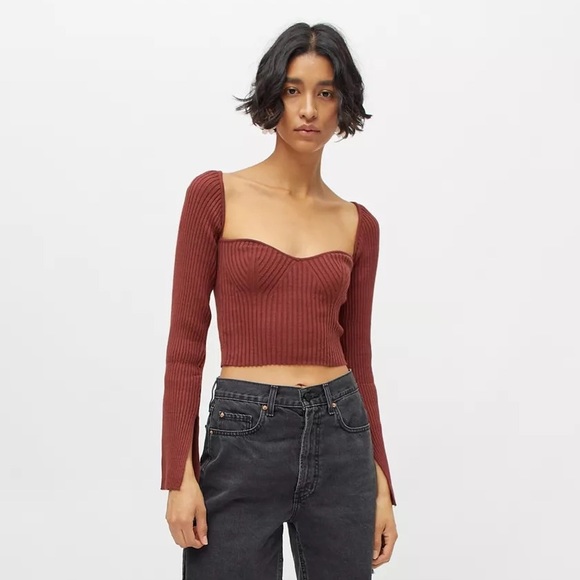 UO Juliet Portrait Sweater - Picture 2 of 3